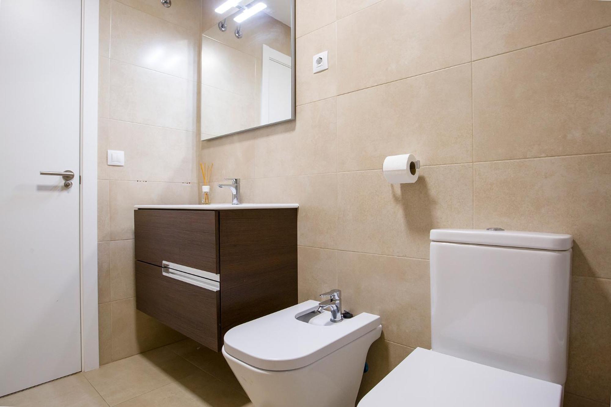 Telmo Nuevo Apartamento & Parking En Bilbaozorroza Luaran gambar